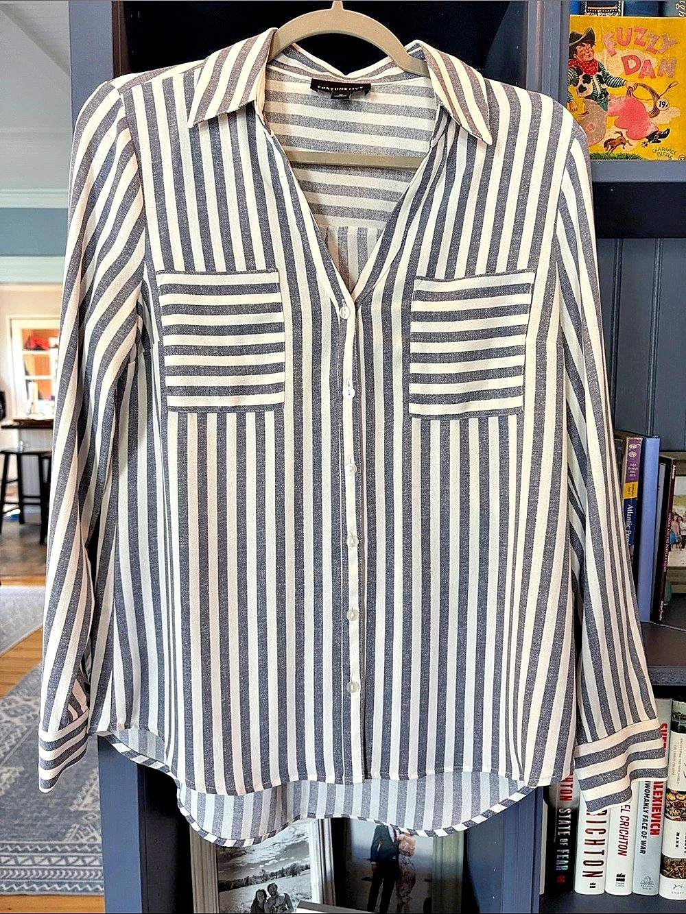 Fortune + Ivy Striped Button Down Shirt in Blue & White
